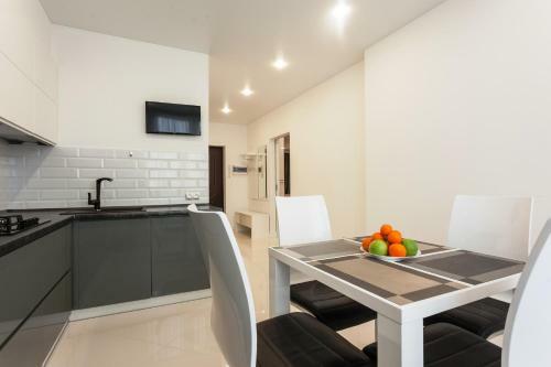 Apartment Gorkogo 96