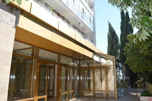 Hostal Svetlana Apartments
