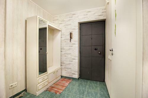 Sadovoye Koltso Apartment Kantemirovskaia