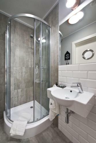 Hostal Navy Group - Port Sopot