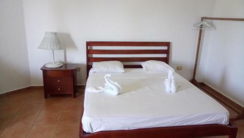 Apartamentos En Albatros F&y