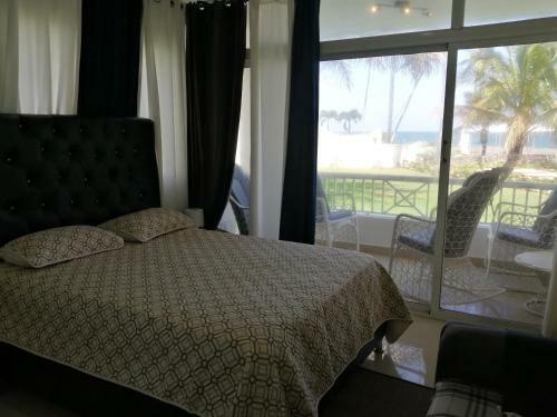 Apartamentos En Albatros F&y