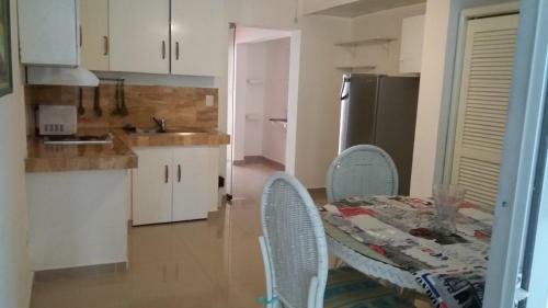 Apartamentos En Albatros F&y