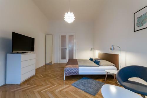 Square Apartments