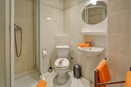 Hostal Pension Vila Hana