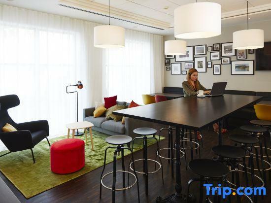 Hotel Express By Holiday Inn Hasselt