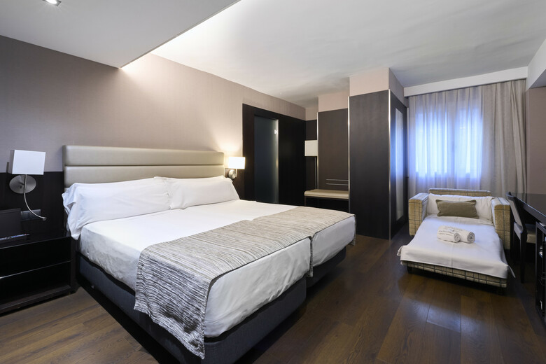 Hotel Catalonia Rigoletto
