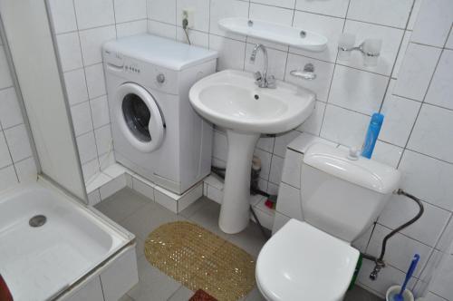 Apartment Ex-visit