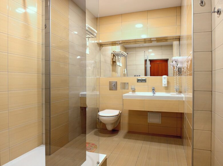 Moya Hotel