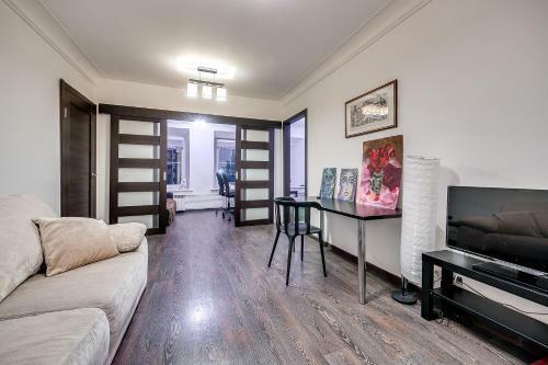 Stn Apartments Budget