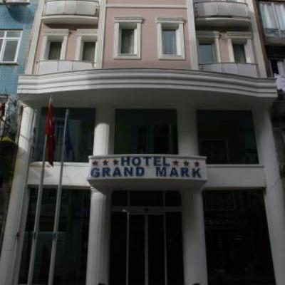 Grand Mark Hotel