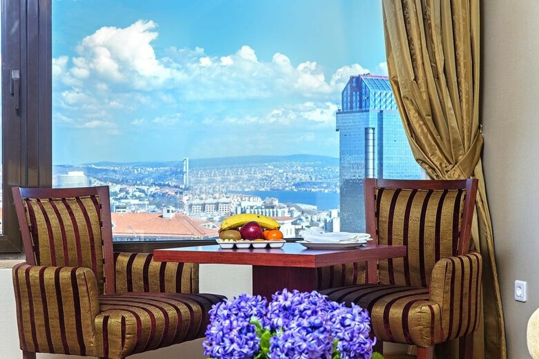 Nova Plaza Orion Hotel
