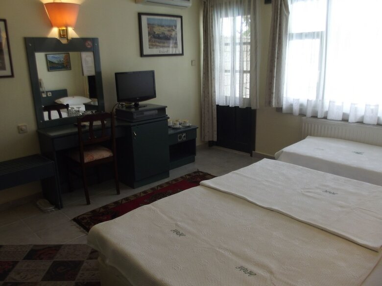 Hotel Hal-tur