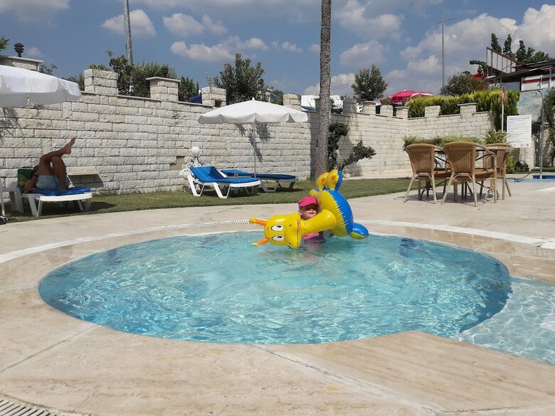 Hotel Hal-tur