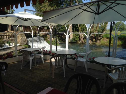 Hotel Logis Moulin Des Forges