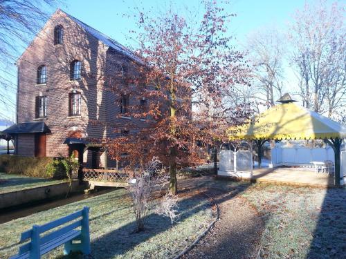 Hotel Logis Moulin Des Forges