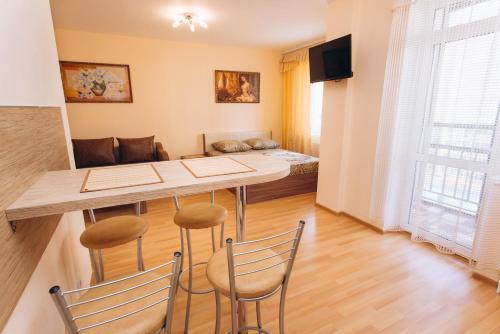 Apartments On Stepana Razina 107