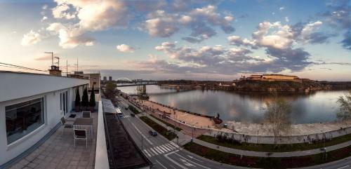 Fortress View Apartment Novi Sad