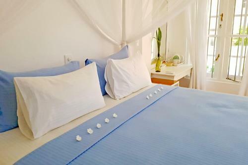 Hostal Neela's Guest House-hikkaduwa Beach