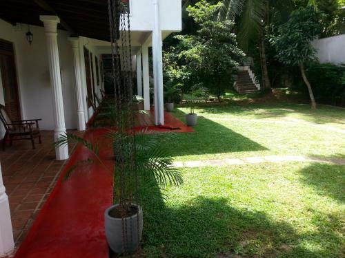 Hotel Thamaya House
