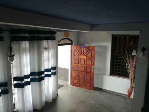 Hostal Farah Guest Inn