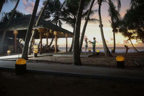 Hotel Thejan Beach Cabanas