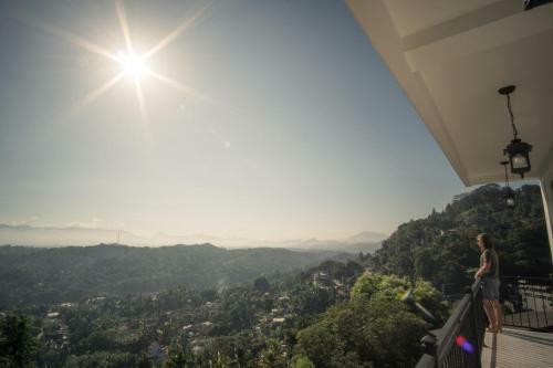 The Beauty Hills Residence