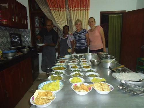 Hostal Kandyan White Holiday Homes