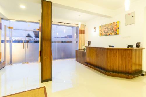 Grand Camellia Hotel
