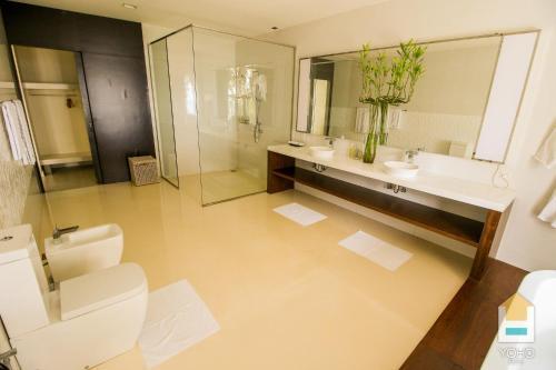 Green Turtle Villa