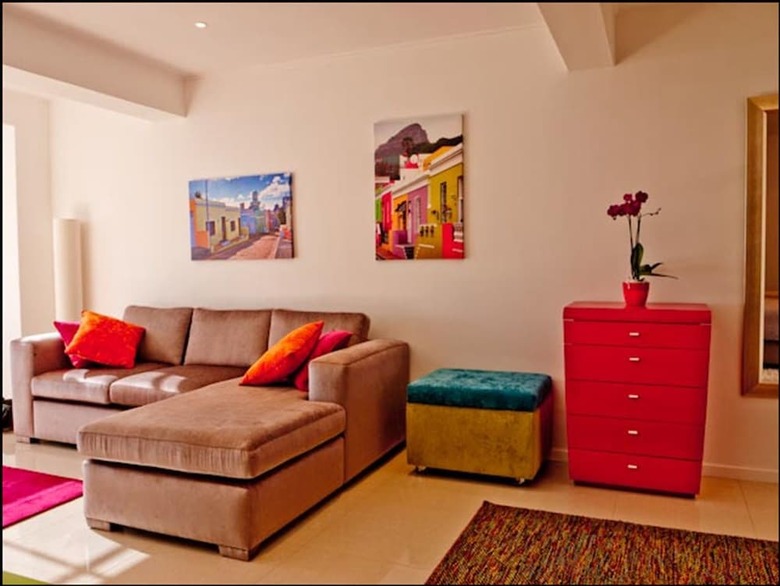 121 Ocean View Drive Studio Apartment