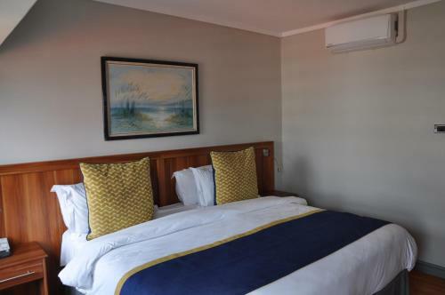 Parliament Hotel