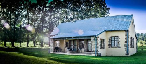 Farside Farm Dam Cottage