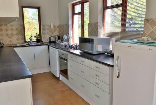 Hostal Jardin De Fees