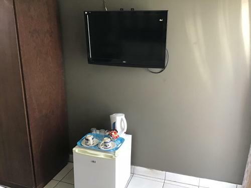 Hostal Marathon Lodge