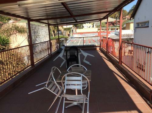 Hostal Marathon Lodge