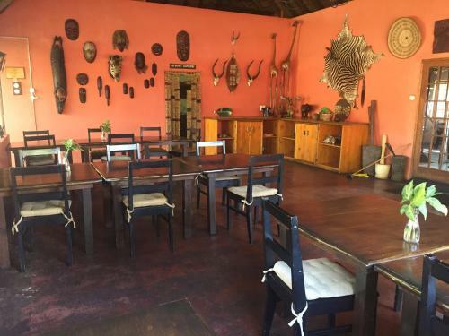 Bushbaby Lodge