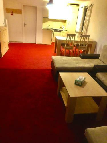Apartamento Hostellerie De L'h�tel De Ville