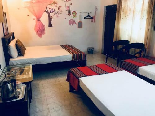 Hostal Joseph Family Villa