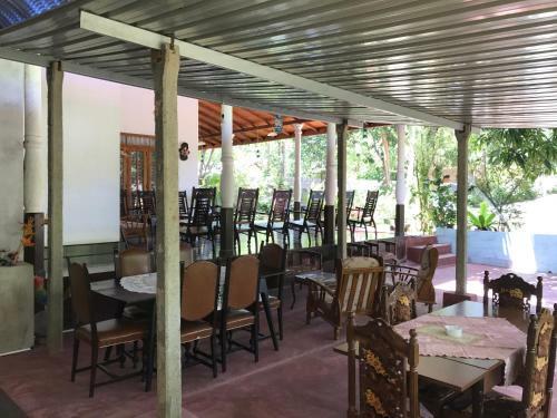 Hotel Dil Lanka Safari Resort