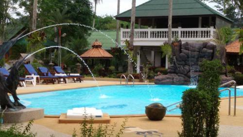 Hotel Jungle Village