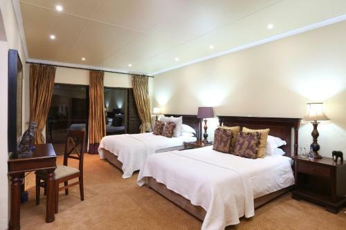 Hostal Shangri-la Manor