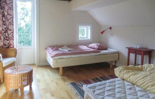 Four-bedroom Holiday Home In Odeshog