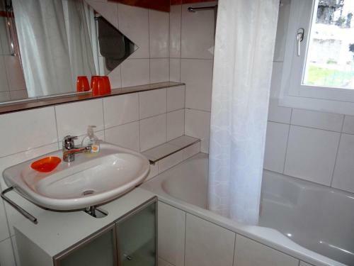 Apartamento B�hl 13