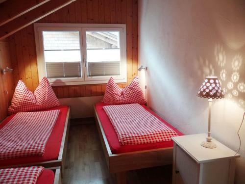 Apartamento B�hl 13