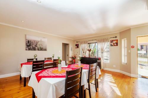 Hostal King Guest Lodge