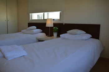 Residencia Lordos Hotel Apartments