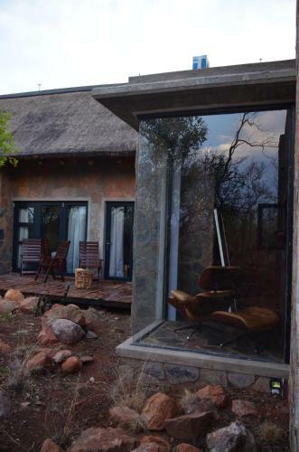 Kukama's Rest At Zebula 317