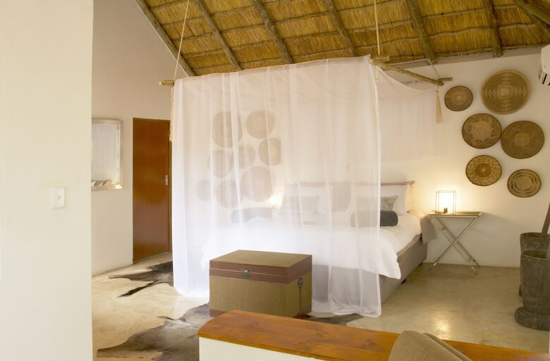 Tusk Bush Lodge