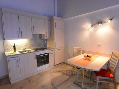 Apartment Mischi (008b03)